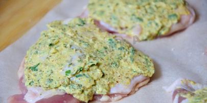 куриные бедра с хрустящей корочкой в духовке