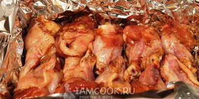 куриные крылья в ткемалево-медовом маринаде