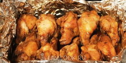 куриные крылья в ткемалево-медовом маринаде
