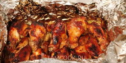 куриные крылья в ткемалево-медовом маринаде