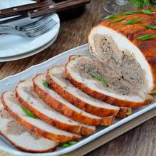 Рецепт Курица, фаршированная свининой грибами и фасолью