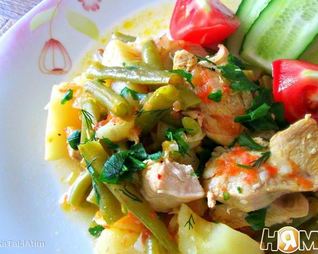 Курица с картофелем и фасолью