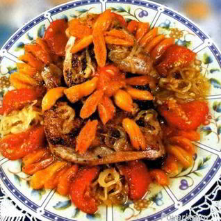 Курица, тушенная с курагой