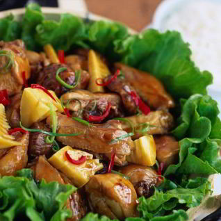 Мясо с вешенками