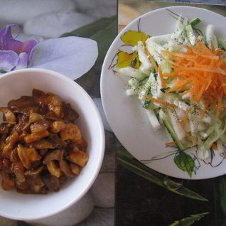 Мясо в томатно-устричном соусе по-китайски