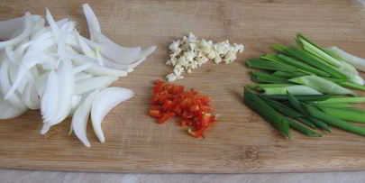 острая курица с кешью