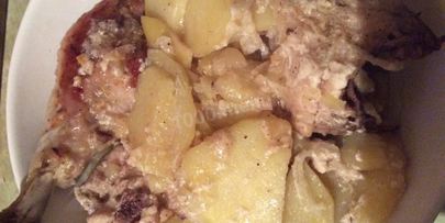 сочная курочка с картошкой в духовке