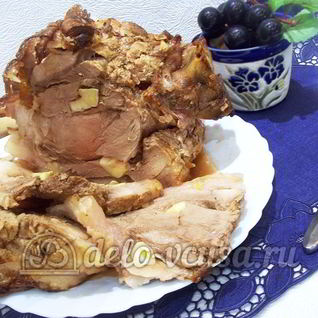 Свиная рулька в духовке