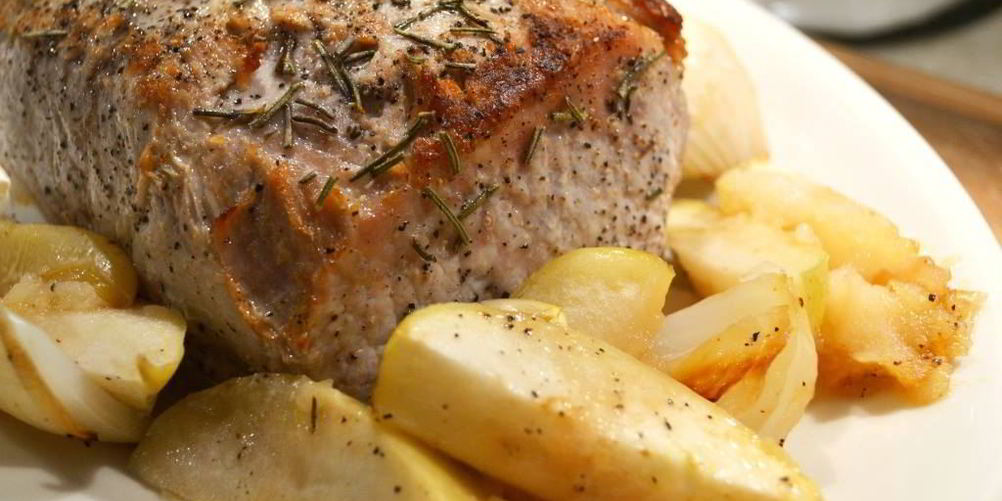 Рецепт свинина с яблоками в духовке