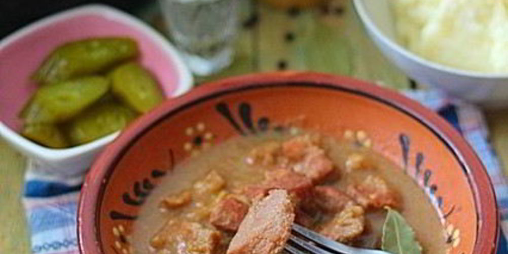 Рецепт свинина в луковом соусе — мясо по-еврейски