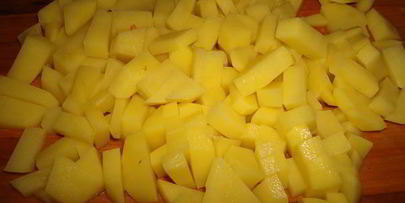 тушеные утиные голени с овощами