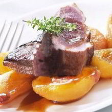 Рецепт Утка с персиками в мультиварке