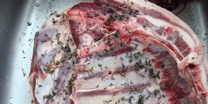 запеченная баранина с майораном