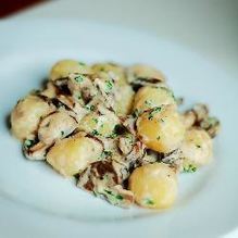 Рецепт Ньокки с грибами в сливочном соусе