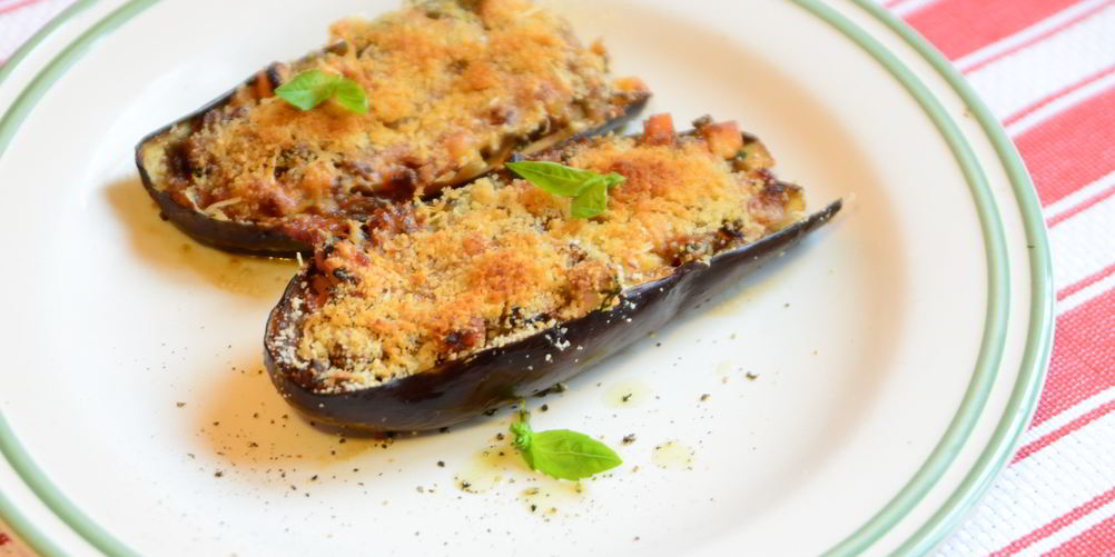 Рецепт баклажанов фаршированных ветчиного и копченыма сырома