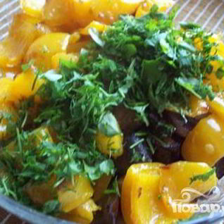 Баклажаны с болгарским перцем и шампиньонами