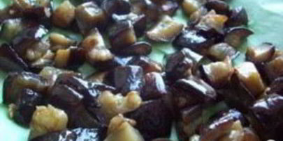 баклажаны с болгарским перцем и шампиньонами