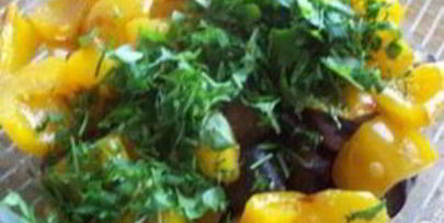 баклажаны с болгарским перцем и шампиньонами