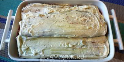 баклажаны с помидорами и чесноком в духовке