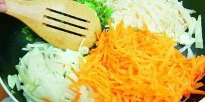 болгарский перец, фаршированный овощами