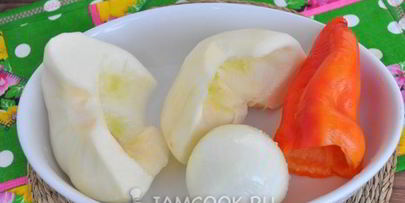 фаршированная курица с патиссонами в рукаве