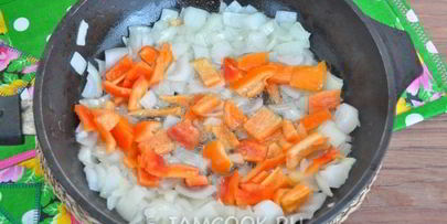 фаршированная курица с патиссонами в рукаве