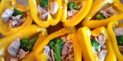фаршированный перец половинками в духовке