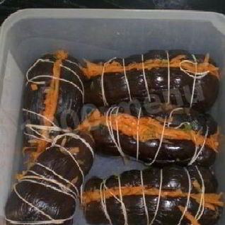 Фаршированные маринованные баклажаны