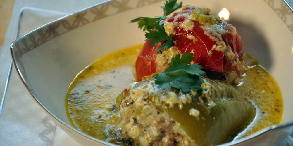 Рецепт фаршированные перцы в соусе