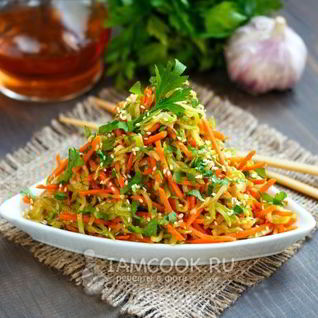 Кабачки с морковью по-корейски