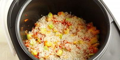 кабачки с рисом в мультиварке