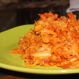 Капуста тушеная