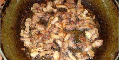 капуста тушенная со свининой