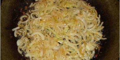 капуста тушенная со свининой