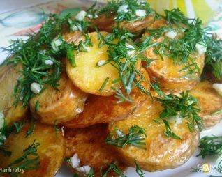 Картофель запеченный в духовке