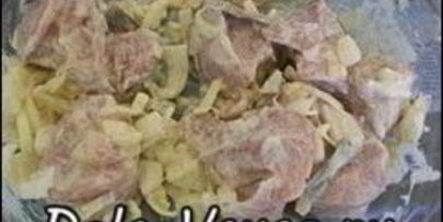 картошка запеченная в духовке со свиной вырезкой