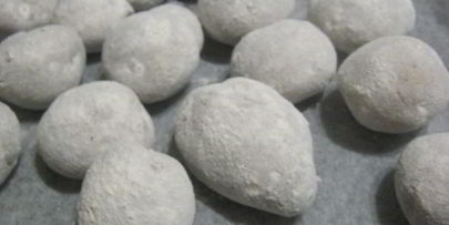 картошка, запеченная в золе