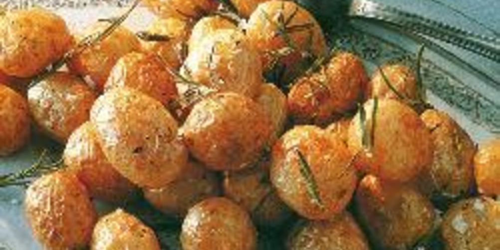 Рецепт молодой картофель запеченный с розмарином