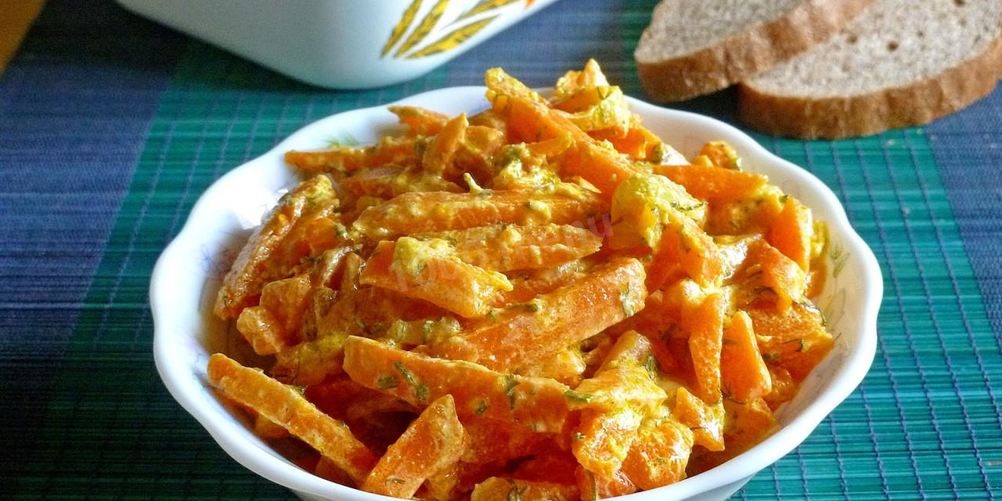 Рецепт морковь тушеная с луком и сметаной