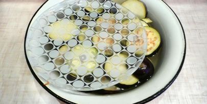 печеные баклажаны в духовке с перцем