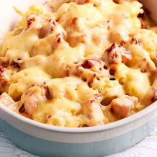 Цветная капуста, запеченная с беконом