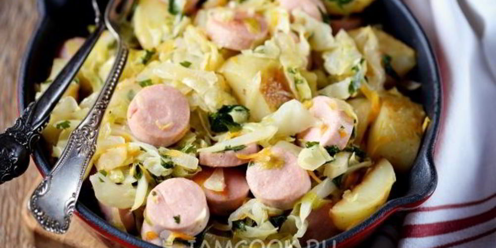 Рецепт тушеная капуста с картошкой и сосисками