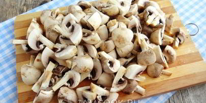 тушеная картошка с грибами в мультиварке