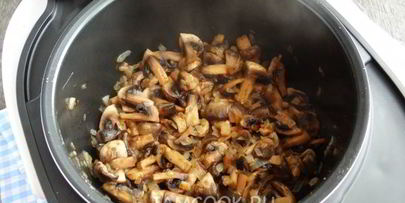 тушеная картошка с грибами в мультиварке