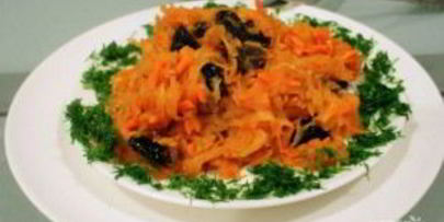 тушеная свежая капуста