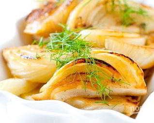 Тушеный фенхель