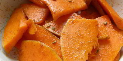 запеченная пряная тыква с овощами в китайском стиле