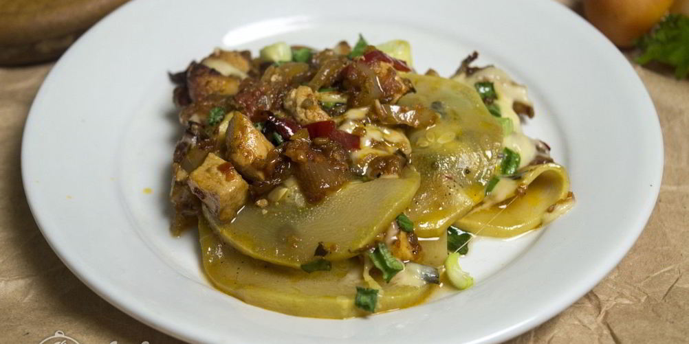 Рецепт запеченные кабачки с курицей и овощами