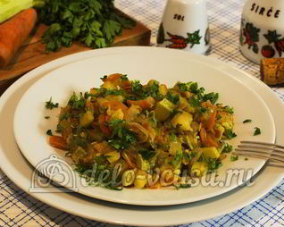 Жареные кабачки с морковью