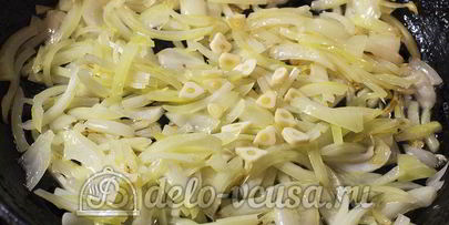 жареные кабачки с морковью